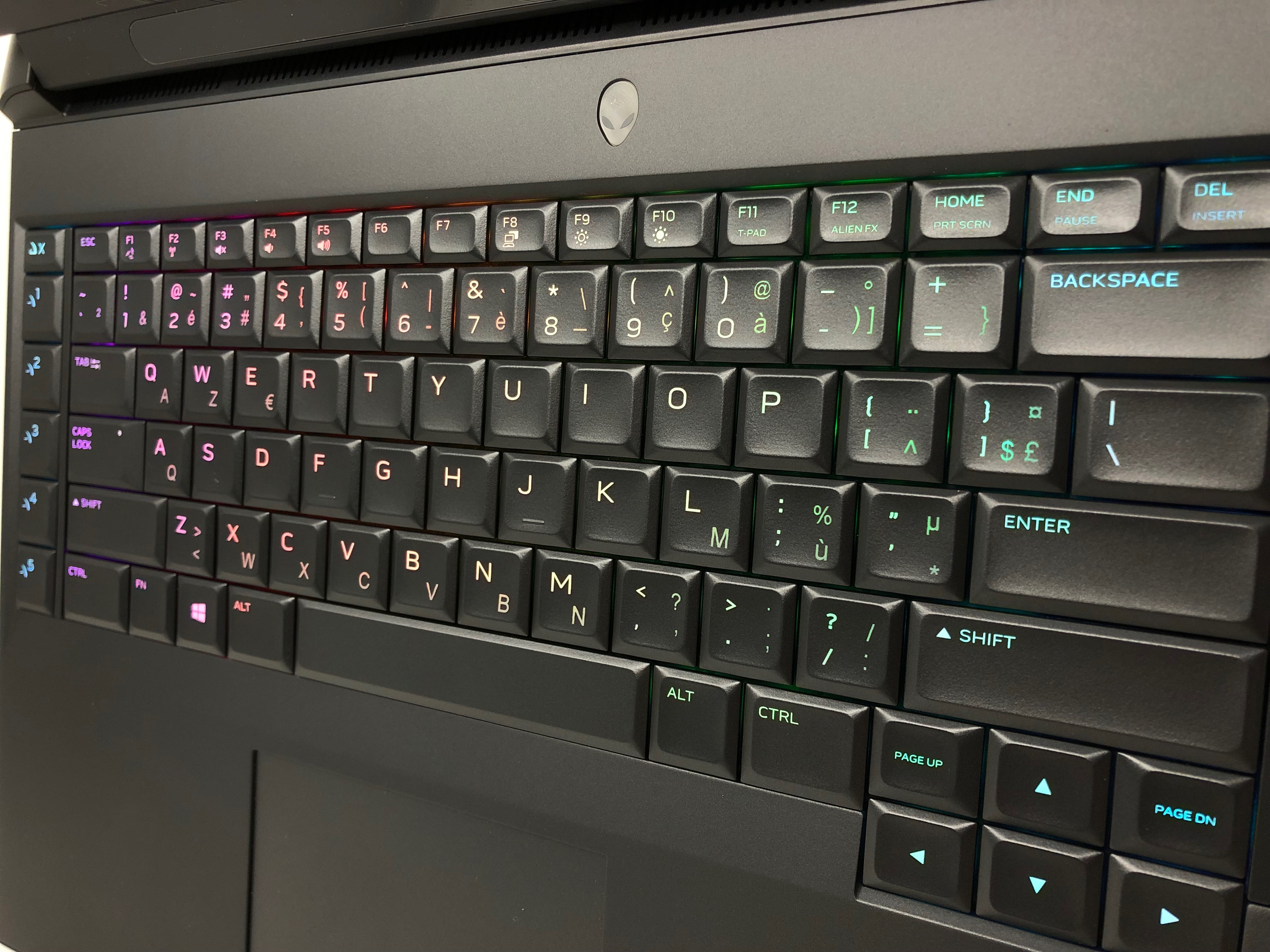 keyboard_laser_51m_french.JPG